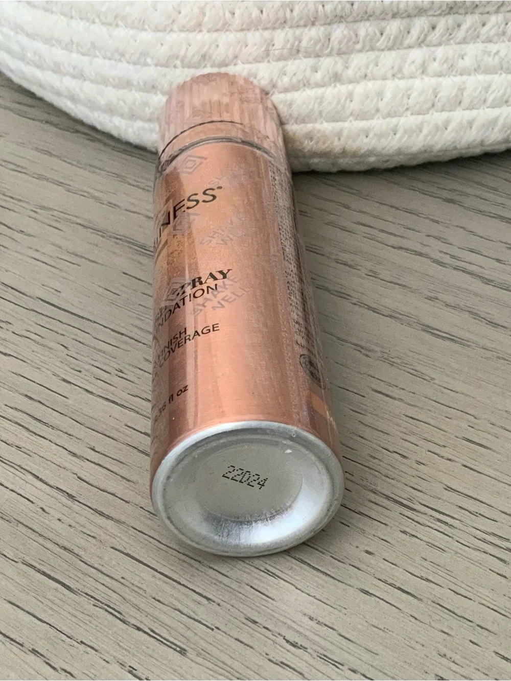 🌸B14 - Luminess Airbrush Spray Silk Foundation - Medium 040🤎